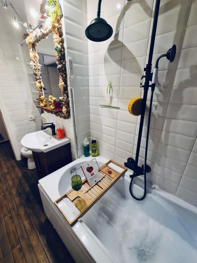 Liam Studio Bukarest Eksteriør billede